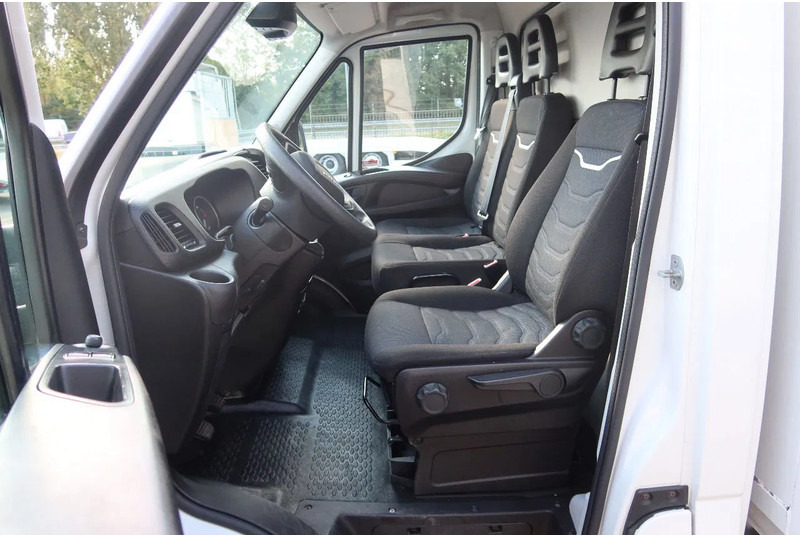 Iveco Daily 35S16 Bakwagen + Laadklep 750kg - Επαγγελματικό αυτοκίνητο κόφα: φωτογραφία 4 Iveco Daily 35S16 Bakwagen + Laadklep 750kg - Επαγγελματικό αυτοκίνητο κόφα: φωτογραφία 4