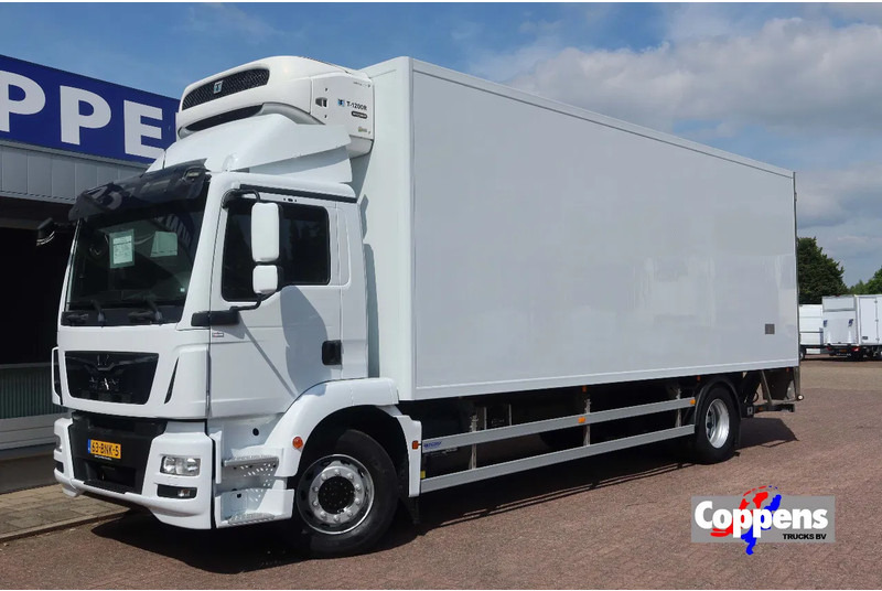 MAN TGM 18.250 Koel/Vries+ Klep Bi-Temp + movable wall - Φορτηγό ψυγείο: φωτογραφία 1 MAN TGM 18.250 Koel/Vries+ Klep Bi-Temp + movable wall - Φορτηγό ψυγείο: φωτογραφία 1