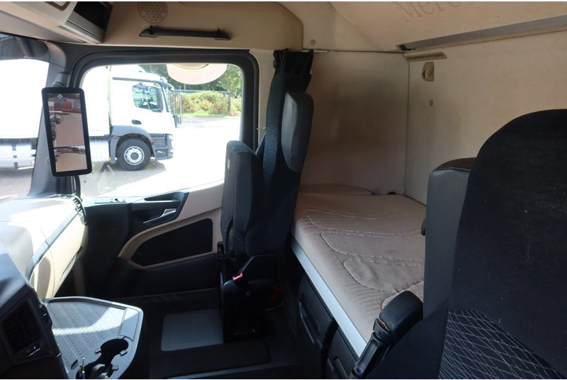 Mercedes-Benz Actros 2642 LL Giga Space Wisselbare opbouw/chassis cabine + lift as - Φορτηγό μεταφοράς εμπορευματοκιβωτίων/ Κινητό αμάξωμα: φωτογραφία 4 Mercedes-Benz Actros 2642 LL Giga Space Wisselbare opbouw/chassis cabine + lift as - Φορτηγό μεταφοράς εμπορευματοκιβωτίων/ Κινητό αμάξωμα: φωτογραφία 4