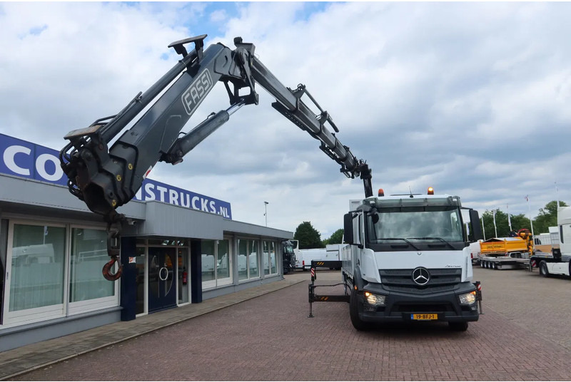 Mercedes-Benz Antos 2830 6x2 Kraanwagen Fassi F 295 + FLY-JIB 3x Radiografisch - Φορτηγό με ανοιχτή καρότσα: φωτογραφία 2 Mercedes-Benz Antos 2830 6x2 Kraanwagen Fassi F 295 + FLY-JIB 3x Radiografisch - Φορτηγό με ανοιχτή καρότσα: φωτογραφία 2