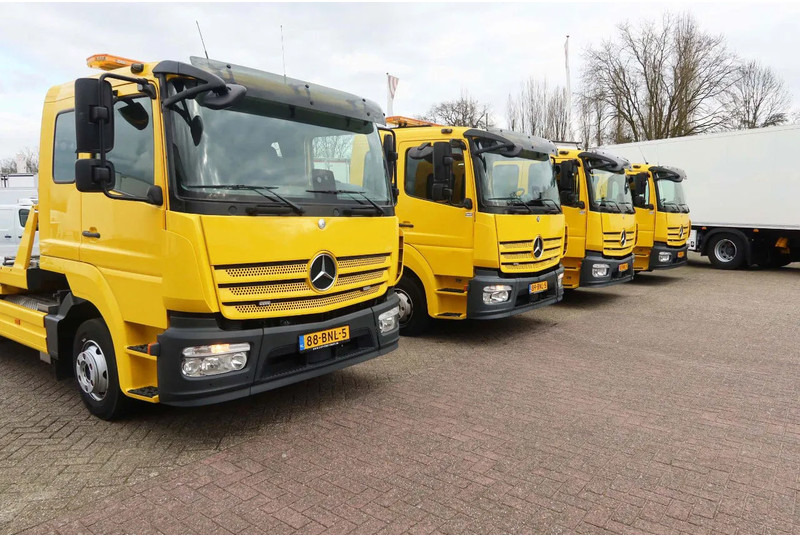 Mercedes-Benz Atego 1221 L Takel wagen 6 Persoons - Φορτηγό αυτοκινητάμαξα: φωτογραφία 2 Mercedes-Benz Atego 1221 L Takel wagen 6 Persoons - Φορτηγό αυτοκινητάμαξα: φωτογραφία 2