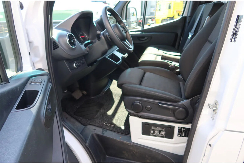 Mercedes-Benz Sprinter 515 CDI - Επαγγελματικό αυτοκίνητο κόφα: φωτογραφία 5 Mercedes-Benz Sprinter 515 CDI - Επαγγελματικό αυτοκίνητο κόφα: φωτογραφία 5