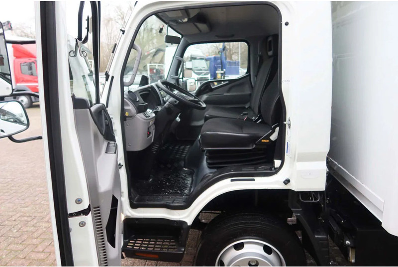 Mitsubishi Canter 7C18 Bakwagen + Laadklep - Φορτηγό κόφα: φωτογραφία 5 Mitsubishi Canter 7C18 Bakwagen + Laadklep - Φορτηγό κόφα: φωτογραφία 5