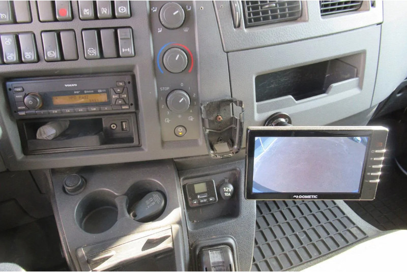 Φορτηγό κόφα Volvo FL 250 Bakwagen + 6 deuren + Laadklep 2000 kg: φωτογραφία 8