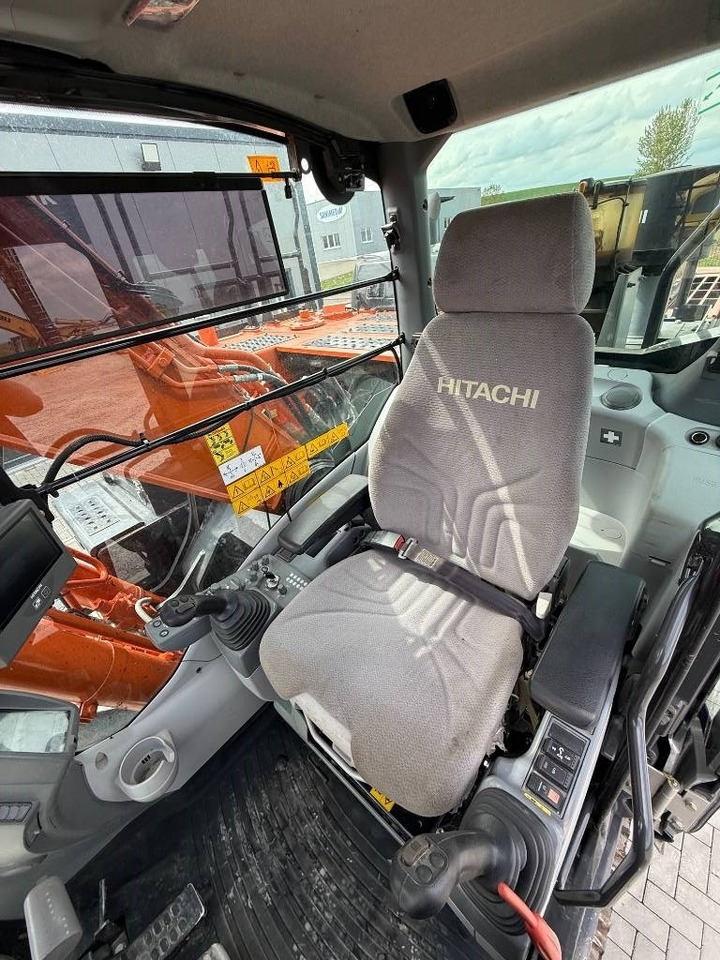 Ερπυστριοφόρος εκσκαφέας Hitachi ZX 250 LC N-6: φωτογραφία 10