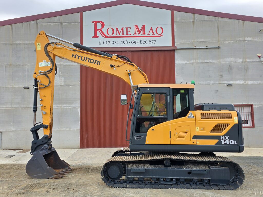 HYUNDAI HX140L C - Ερπυστριοφόρος εκσκαφέας: φωτογραφία 1 HYUNDAI HX140L C - Ερπυστριοφόρος εκσκαφέας: φωτογραφία 1