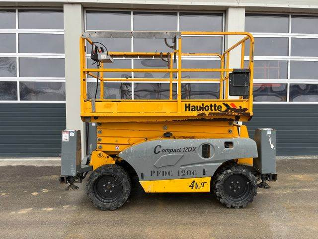 Haulotte Compact 12DX 12m Diesel Scherenarbeitsbühne 4x4 - Ψαλιδωτό ανυψωτικό: φωτογραφία 5 Haulotte Compact 12DX 12m Diesel Scherenarbeitsbühne 4x4 - Ψαλιδωτό ανυψωτικό: φωτογραφία 5