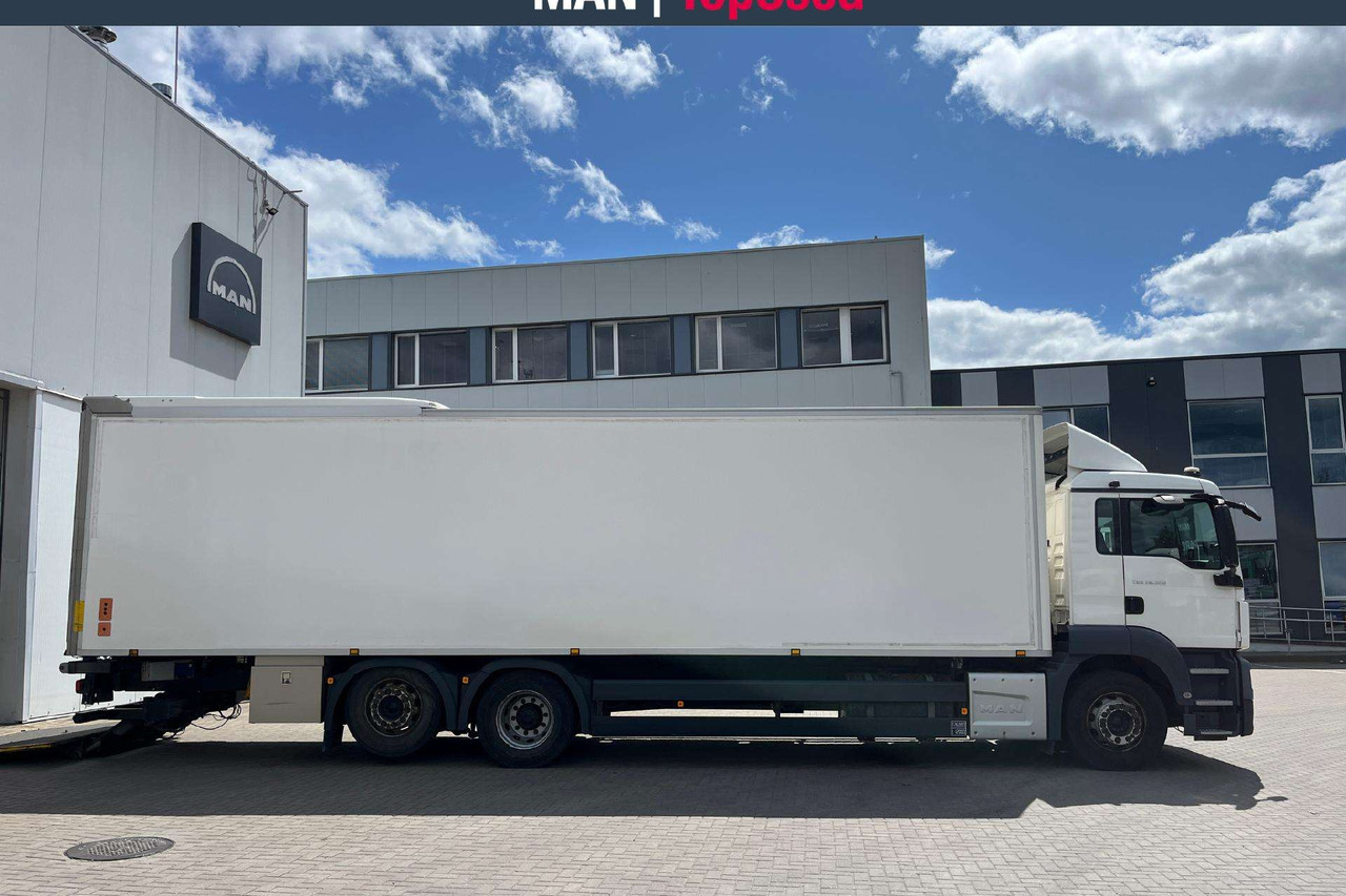MAN 26.320 6X2-4 LL Carrier Frigo (08749) - Φορτηγό ψυγείο: φωτογραφία 4 MAN 26.320 6X2-4 LL Carrier Frigo (08749) - Φορτηγό ψυγείο: φωτογραφία 4