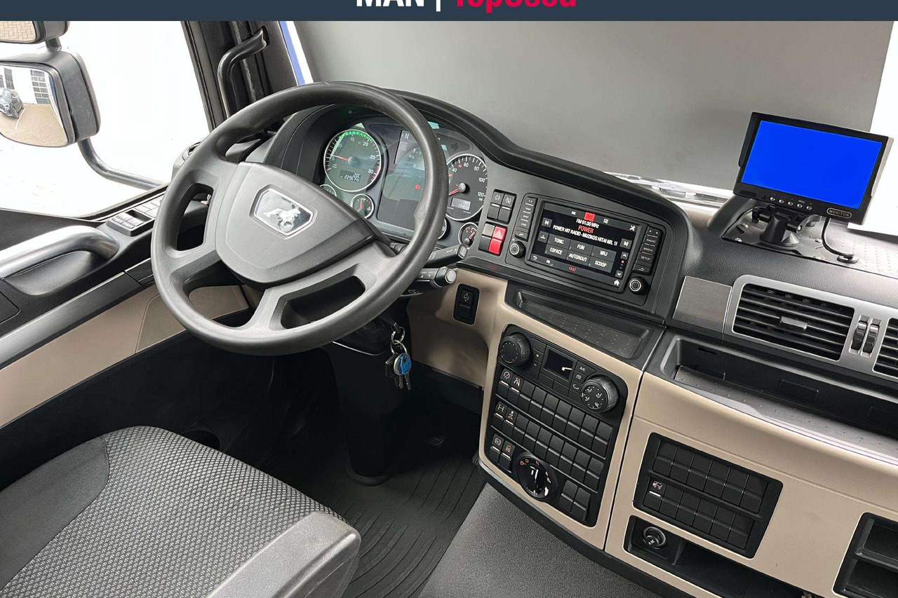 Φορτηγό κόφα MAN TGM 15.250 4X2 Liftas ADR AT(8882): φωτογραφία 11 Φορτηγό κόφα MAN TGM 15.250 4X2 Liftas ADR AT(8882): φωτογραφία 11