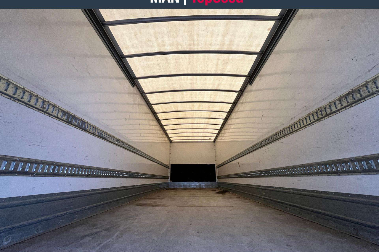 Φορτηγό κόφα MAN TGM 15.250 4X2 Liftas ADR AT(8882): φωτογραφία 15 Φορτηγό κόφα MAN TGM 15.250 4X2 Liftas ADR AT(8882): φωτογραφία 15