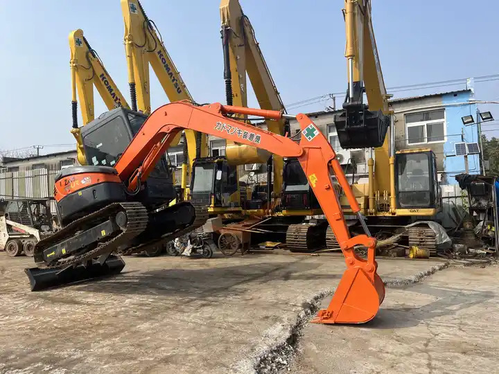 All original mini excavator hitachi used ZX55 ZX60 ZX70 small second hand excavator made in Japan - Ερπυστριοφόρος εκσκαφέας: φωτογραφία 4 All original mini excavator hitachi used ZX55 ZX60 ZX70 small second hand excavator made in Japan - Ερπυστριοφόρος εκσκαφέας: φωτογραφία 4