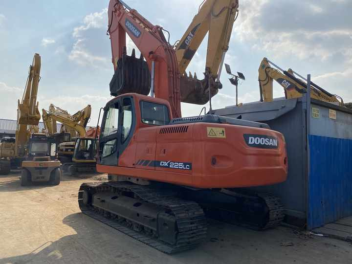 Εκσκαφέας Best Selling DOOSAN excavator machine construction used machinery equipment dx225 DX60 DX70 DH60  DH220 used excavators in stock: φωτογραφία 6