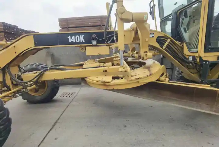 Cat 140k Used Grader 100% Original In Good Condition Caterpillar 140k 140h 140g Road Construction Machine in low price on sale - Γκρέιντερ: φωτογραφία 4 Cat 140k Used Grader 100% Original In Good Condition Caterpillar 140k 140h 140g Road Construction Machine in low price on sale - Γκρέιντερ: φωτογραφία 4