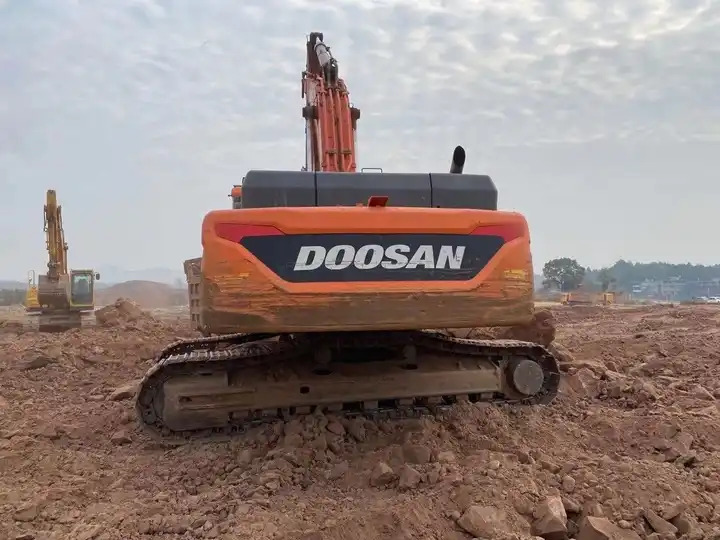 High Quality Second Hand Doosan Dx420 Excavator,Efficient,Energy-saving,And Suitable For Crushing Used Hand Excavators - Ερπυστριοφόρος εκσκαφέας: φωτογραφία 2 High Quality Second Hand Doosan Dx420 Excavator,Efficient,Energy-saving,And Suitable For Crushing Used Hand Excavators - Ερπυστριοφόρος εκσκαφέας: φωτογραφία 2