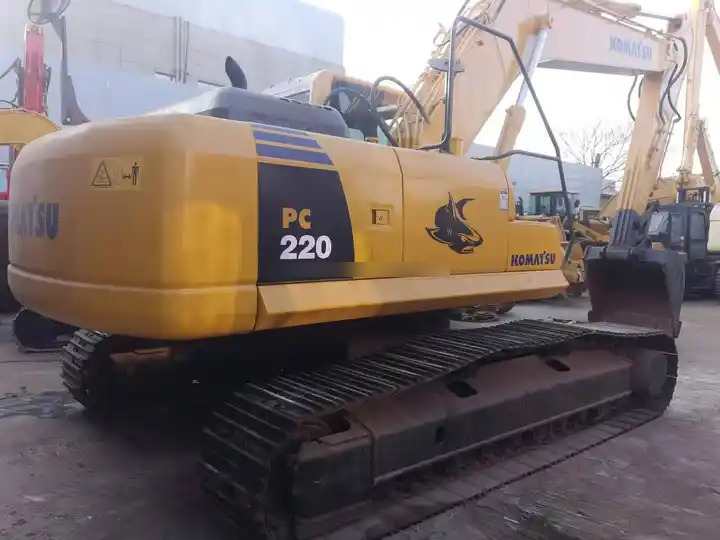High quality Japan original Used excavator Komatsu PC 200 Used Komatsu PC200 Excavator PC 220-8 220- 8 good condition on sale - Ερπυστριοφόρος εκσκαφέας: φωτογραφία 4 High quality Japan original Used excavator Komatsu PC 200 Used Komatsu PC200 Excavator PC 220-8 220- 8 good condition on sale - Ερπυστριοφόρος εκσκαφέας: φωτογραφία 4