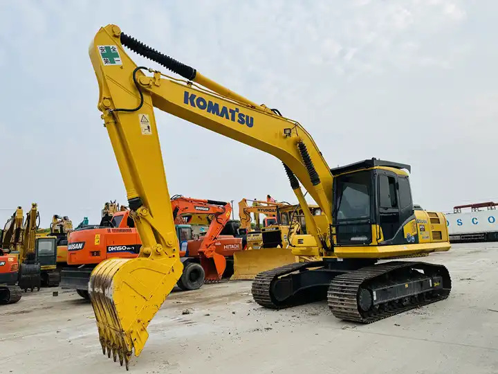 Hot Sale 20 Ton Crawler Excavator Komatsu Pc200-6 Pc200-7 Pc200-8 Original From Japan For Sale In Shanghai - Ερπυστριοφόρος εκσκαφέας: φωτογραφία 5 Hot Sale 20 Ton Crawler Excavator Komatsu Pc200-6 Pc200-7 Pc200-8 Original From Japan For Sale In Shanghai - Ερπυστριοφόρος εκσκαφέας: φωτογραφία 5