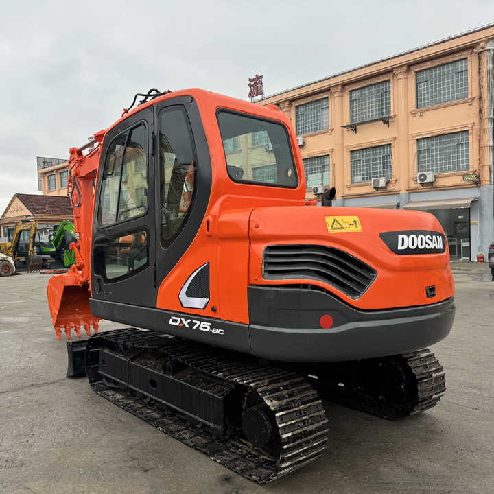 Hot Sale Used Doosan DX75-9C Excavator Doosan 7.5 Ton Crawler Digger Original Equipment - Ερπυστριοφόρος εκσκαφέας: φωτογραφία 1 Hot Sale Used Doosan DX75-9C Excavator Doosan 7.5 Ton Crawler Digger Original Equipment - Ερπυστριοφόρος εκσκαφέας: φωτογραφία 1