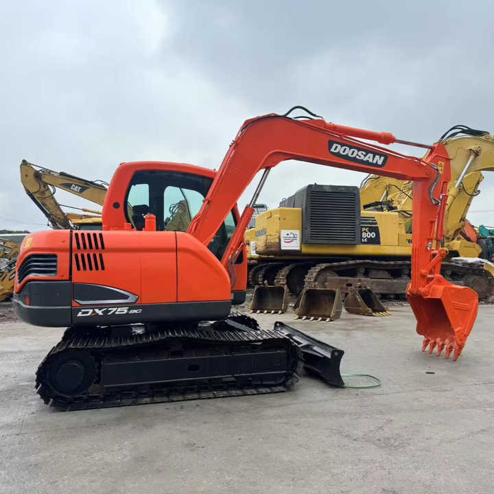 Hot Sale Used Doosan DX75-9C Excavator Doosan 7.5 Ton Crawler Digger Original Equipment - Ερπυστριοφόρος εκσκαφέας: φωτογραφία 1 Hot Sale Used Doosan DX75-9C Excavator Doosan 7.5 Ton Crawler Digger Original Equipment - Ερπυστριοφόρος εκσκαφέας: φωτογραφία 1
