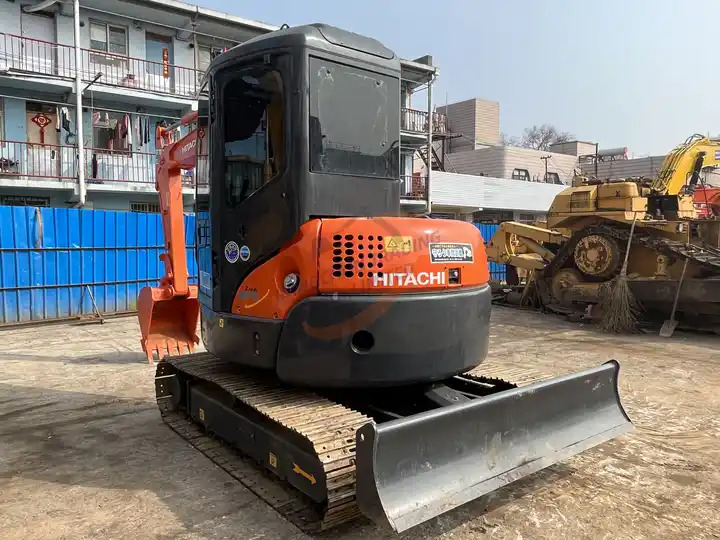 Second Hand excellent original mini excavator hitachi used ZX55 ZX60 ZX70 small used excavator made in Japan for sale - Ερπυστριοφόρος εκσκαφέας: φωτογραφία 4 Second Hand excellent original mini excavator hitachi used ZX55 ZX60 ZX70 small used excavator made in Japan for sale - Ερπυστριοφόρος εκσκαφέας: φωτογραφία 4