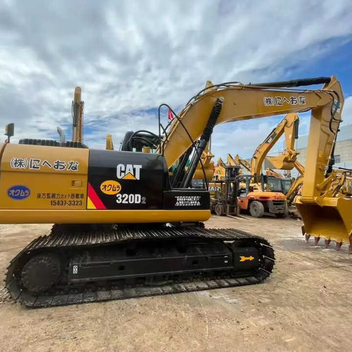 Used CAT 320 320B 320C Caterpillar Excavator with bucket Second hand - Εκσκαφέας: φωτογραφία 1 Used CAT 320 320B 320C Caterpillar Excavator with bucket Second hand - Εκσκαφέας: φωτογραφία 1