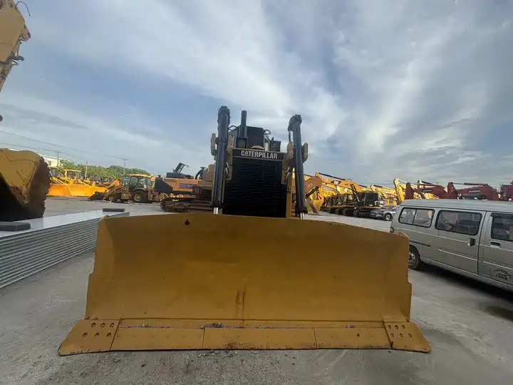 Used CAT D8R bulldozer in good condition for sale - Μπουλντόζα: φωτογραφία 2 Used CAT D8R bulldozer in good condition for sale - Μπουλντόζα: φωτογραφία 2