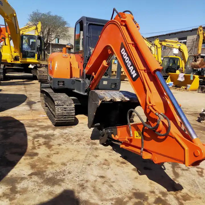 Used Doosan dh60-7 Excavator 100% Korea Used Mini Hydraulic Excavator Low Working Hours Low Price for sale - Ερπυστριοφόρος εκσκαφέας: φωτογραφία 1 Used Doosan dh60-7 Excavator 100% Korea Used Mini Hydraulic Excavator Low Working Hours Low Price for sale - Ερπυστριοφόρος εκσκαφέας: φωτογραφία 1
