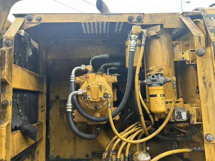 Used Excavator Cat 320bl Best Second Hand Excavator Caterpillar 320 320d 320b for Sale in Shanghai - Ερπυστριοφόρος εκσκαφέας: φωτογραφία 5 Used Excavator Cat 320bl Best Second Hand Excavator Caterpillar 320 320d 320b for Sale in Shanghai - Ερπυστριοφόρος εκσκαφέας: φωτογραφία 5