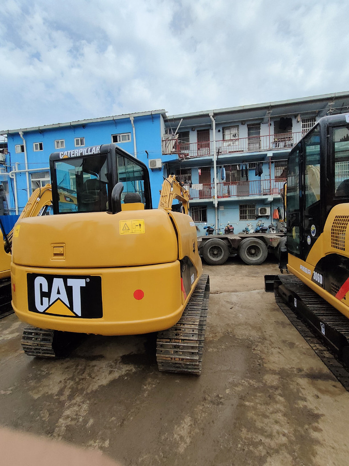 Used Mini cat 306 excavator 6tons excavator on sale - Ερπυστριοφόρος εκσκαφέας: φωτογραφία 5 Used Mini cat 306 excavator 6tons excavator on sale - Ερπυστριοφόρος εκσκαφέας: φωτογραφία 5