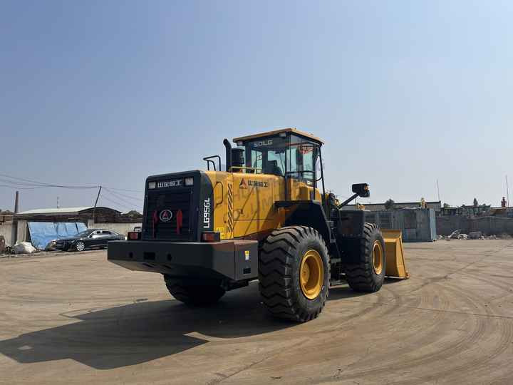 Used Wheel Loader SDLG 956L Contact for More Wheel Loader Used for Sale of Various Brands - Ελαστιχοφόρος φορτωτής: φωτογραφία 3 Used Wheel Loader SDLG 956L Contact for More Wheel Loader Used for Sale of Various Brands - Ελαστιχοφόρος φορτωτής: φωτογραφία 3