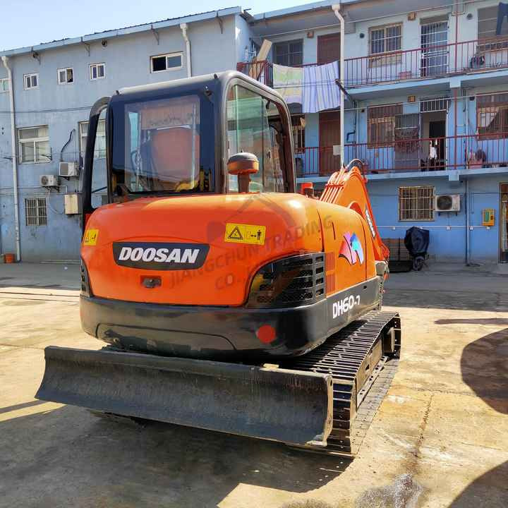 Used excavator doosan dx60 excavators earth-moving machinery doosan dx60 dx80 dx75 dx225 dh60 dh60-7for sale - Ερπυστριοφόρος εκσκαφέας: φωτογραφία 5 Used excavator doosan dx60 excavators earth-moving machinery doosan dx60 dx80 dx75 dx225 dh60 dh60-7for sale - Ερπυστριοφόρος εκσκαφέας: φωτογραφία 5