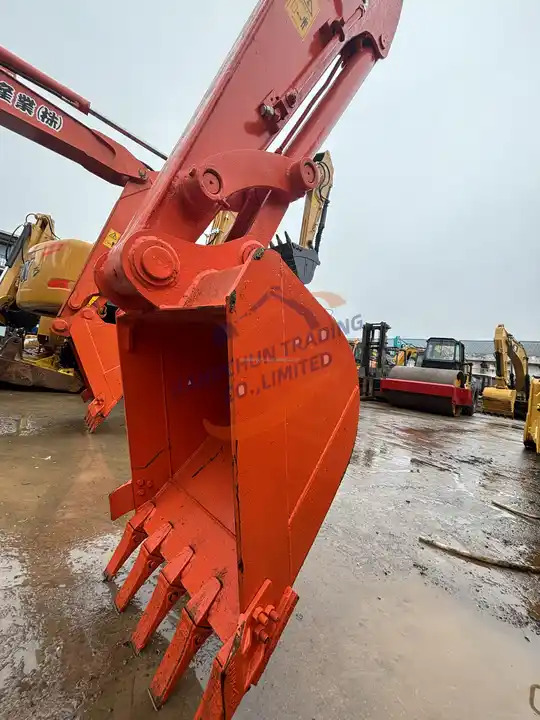 Ερπυστριοφόρος εκσκαφέας mini hitachi excavator 7 ton zx70 Hitachi digger Hitachi zx70 used excavator crawler: φωτογραφία 7