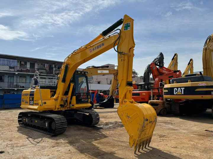 Nice porfmance Japanese Hot Selling Good Condition Used Excavator Komatsu PC130 Cheap Price PC210 PC220-8 pc120 pc130 - Ερπυστριοφόρος εκσκαφέας: φωτογραφία 3 Nice porfmance Japanese Hot Selling Good Condition Used Excavator Komatsu PC130 Cheap Price PC210 PC220-8 pc120 pc130 - Ερπυστριοφόρος εκσκαφέας: φωτογραφία 3