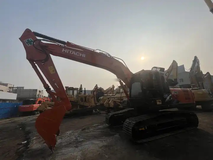 Original Japan cheap used hitachi zaxis 200 zx200-3g crawler excavator Weight 20 ton Construction on Sale - Ερπυστριοφόρος εκσκαφέας: φωτογραφία 4 Original Japan cheap used hitachi zaxis 200 zx200-3g crawler excavator Weight 20 ton Construction on Sale - Ερπυστριοφόρος εκσκαφέας: φωτογραφία 4