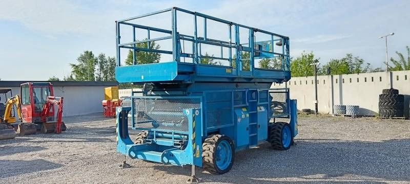 Genie GS5390 - 18m - 4x4 - Diesel - Ψαλιδωτό ανυψωτικό: φωτογραφία 2 Genie GS5390 - 18m - 4x4 - Diesel - Ψαλιδωτό ανυψωτικό: φωτογραφία 2