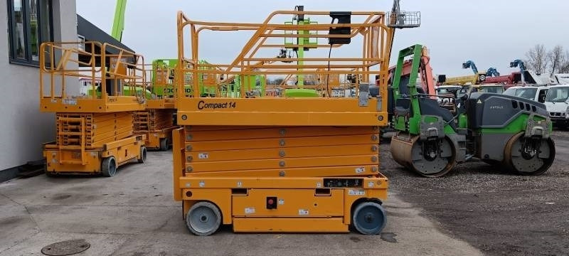 Haulotte Compact 14 - 14 m, electric - Ψαλιδωτό ανυψωτικό: φωτογραφία 4 Haulotte Compact 14 - 14 m, electric - Ψαλιδωτό ανυψωτικό: φωτογραφία 4