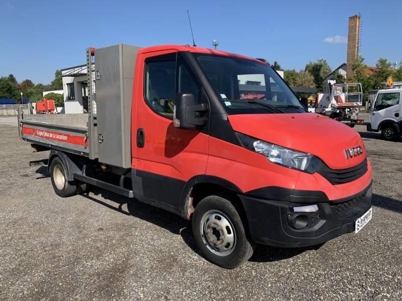 Iveco 35C12 - Tipper  - Φορτηγό ανατρεπόμενο: φωτογραφία 2 Iveco 35C12 - Tipper  - Φορτηγό ανατρεπόμενο: φωτογραφία 2