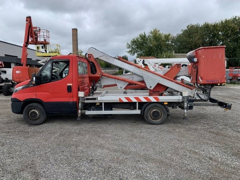 Iveco Daily Multitel MX170 - 17m - 200 kg - Φορτηγό με εναέρια πλατφόρμα: φωτογραφία 5 Iveco Daily Multitel MX170 - 17m - 200 kg - Φορτηγό με εναέρια πλατφόρμα: φωτογραφία 5