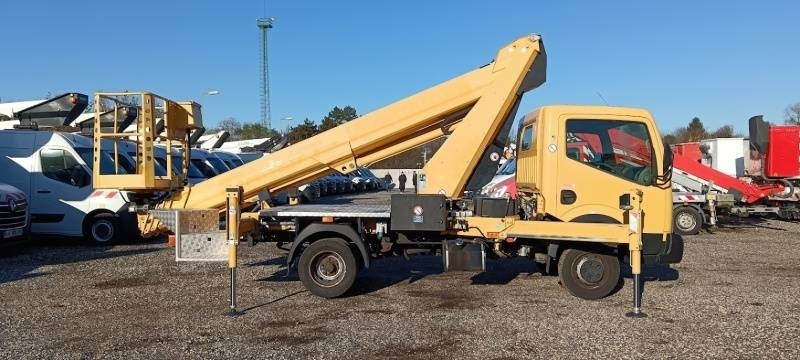 Nissan Cabstar Ruthmann TB270 - 27m - 230 kg - Φορτηγό με εναέρια πλατφόρμα: φωτογραφία 4 Nissan Cabstar Ruthmann TB270 - 27m - 230 kg - Φορτηγό με εναέρια πλατφόρμα: φωτογραφία 4