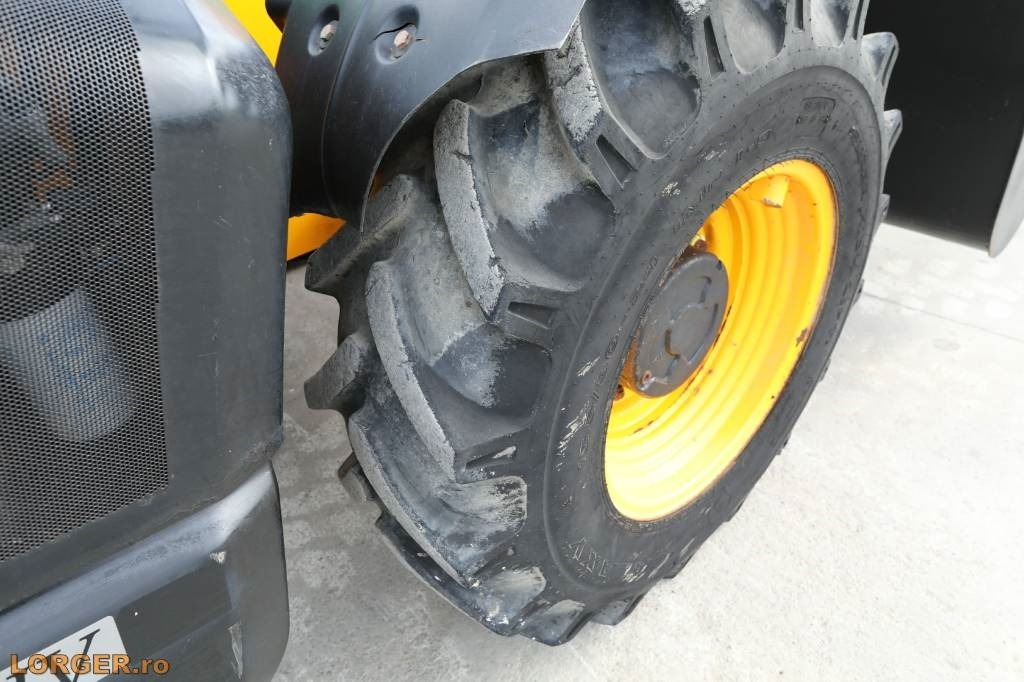 Τηλεσκοπικός φορτωτής JCB 531-70: φωτογραφία 10