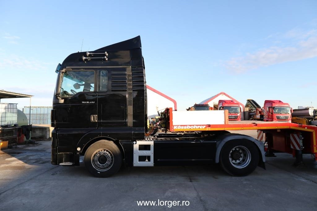 MAN TGX 18.440 4x2 BLS + Trailer Kässbohrer LB3 Lowbed - Τράκτορας: φωτογραφία 2 MAN TGX 18.440 4x2 BLS + Trailer Kässbohrer LB3 Lowbed - Τράκτορας: φωτογραφία 2