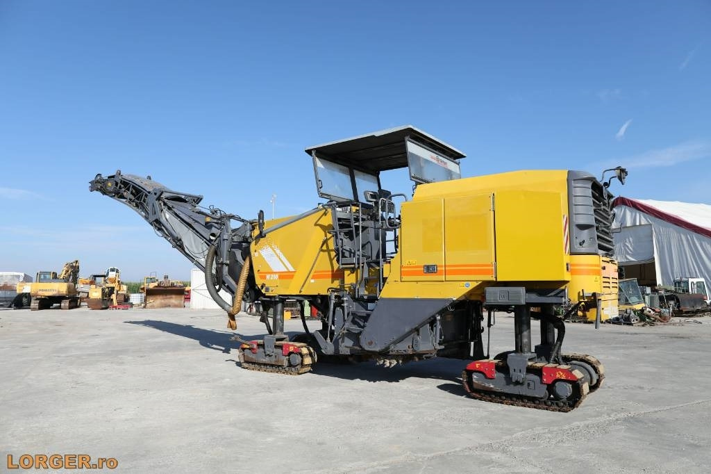 Wirtgen W 210 - Φρέζα ασφάλτου: φωτογραφία 2 Wirtgen W 210 - Φρέζα ασφάλτου: φωτογραφία 2