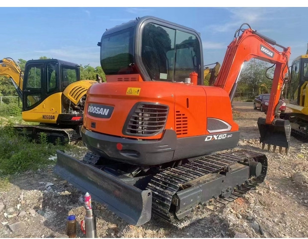 2023 Doosan DX60-9C - Ερπυστριοφόρος εκσκαφέας: φωτογραφία 2 2023 Doosan DX60-9C - Ερπυστριοφόρος εκσκαφέας: φωτογραφία 2