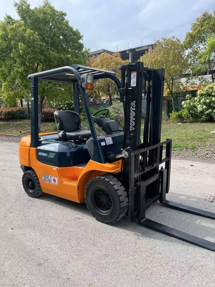 TOYATO 2.5TONS - Περονοφόρο όχημα: φωτογραφία 5 TOYATO 2.5TONS - Περονοφόρο όχημα: φωτογραφία 5