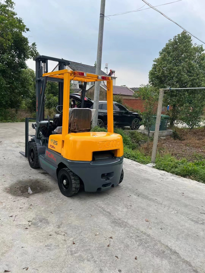 Νέα Περονοφόρο όχημα tcm 2.5tons: φωτογραφία 1