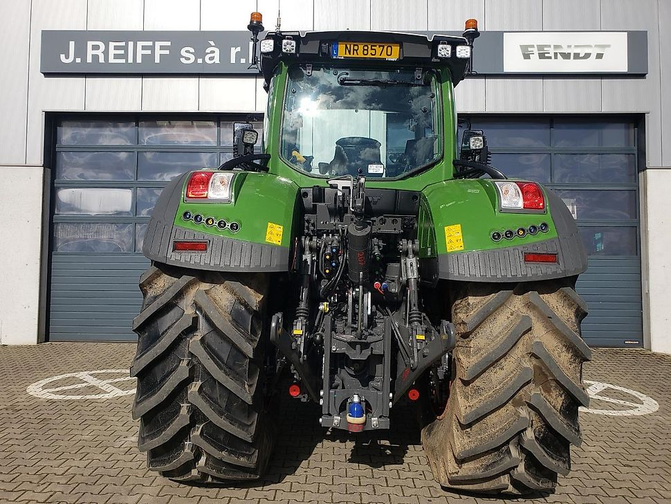 J.Reiff Sarl
Herr Stefan Neukirch - 77 Z.I in den - Τρακτέρ: φωτογραφία 4 J.Reiff Sarl
Herr Stefan Neukirch - 77 Z.I in den - Τρακτέρ: φωτογραφία 4