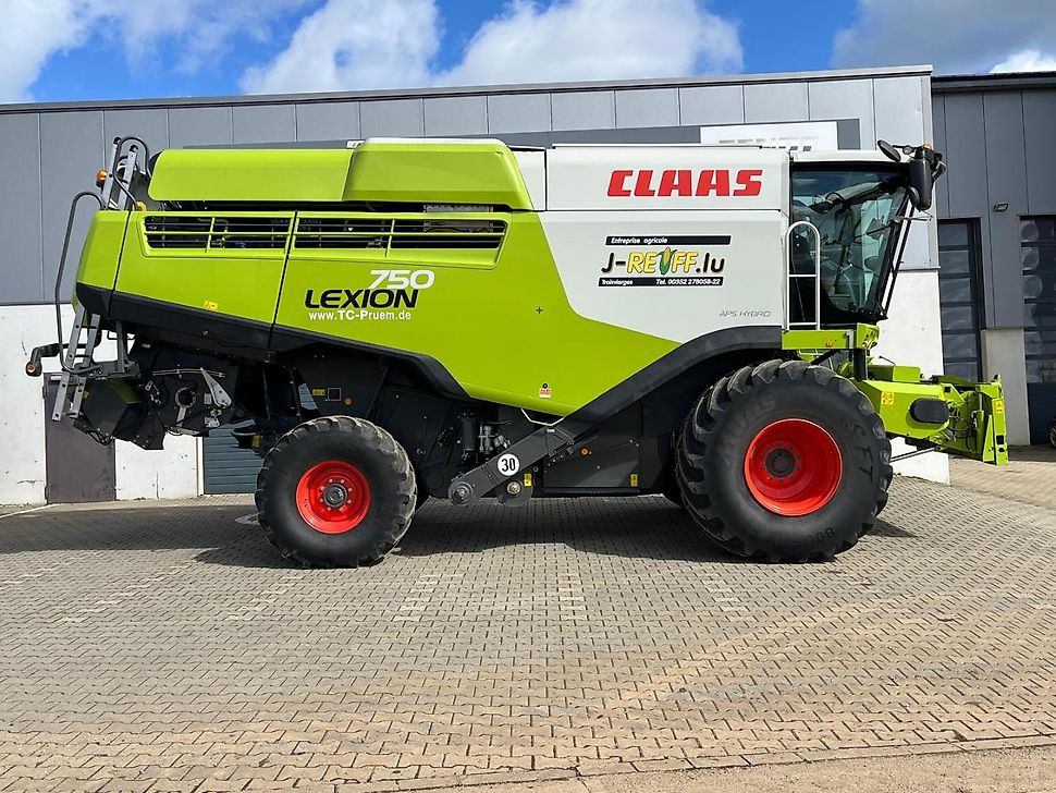 J.Reiff Sarl
Herr Stefan Neukirch - 77 Z.I in den - Θεριζοαλωνιστική μηχανή: φωτογραφία 5 J.Reiff Sarl
Herr Stefan Neukirch - 77 Z.I in den - Θεριζοαλωνιστική μηχανή: φωτογραφία 5