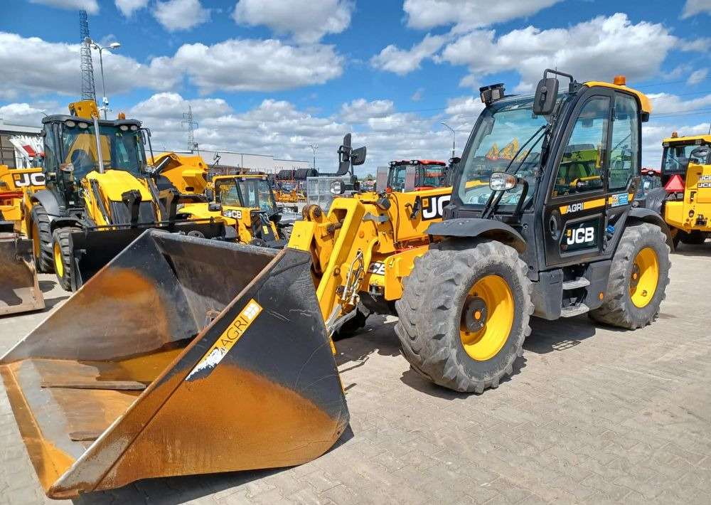 JCB 542-70 Agri - Τηλεσκοπικός φορτωτής: φωτογραφία 2 JCB 542-70 Agri - Τηλεσκοπικός φορτωτής: φωτογραφία 2