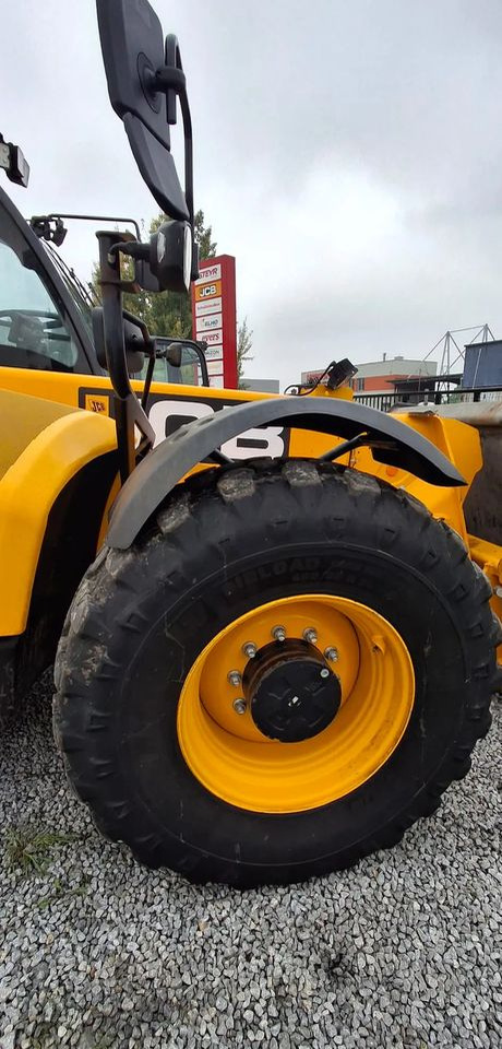 JCB 560-80 - Τηλεσκοπικός φορτωτής: φωτογραφία 2 JCB 560-80 - Τηλεσκοπικός φορτωτής: φωτογραφία 2