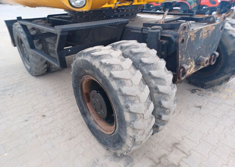 Τροχοφόρος εκσκαφέας JCB JS175W: φωτογραφία 11 Τροχοφόρος εκσκαφέας JCB JS175W: φωτογραφία 11