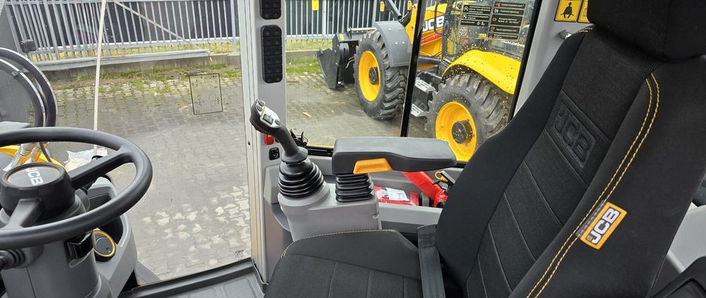 Τροχοφόρος εκσκαφέας JCB: φωτογραφία 15